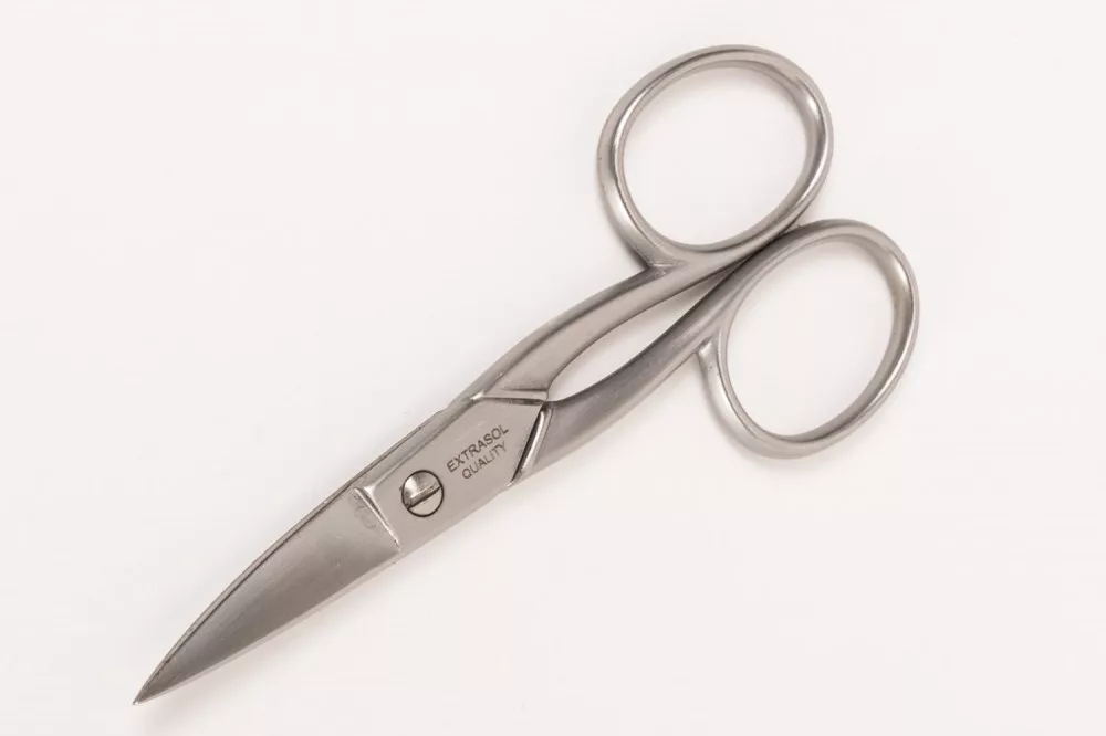 Extrasol – Heavy-Duty Toenail Scissors – Curved – Stainless Steel – 100 mm
