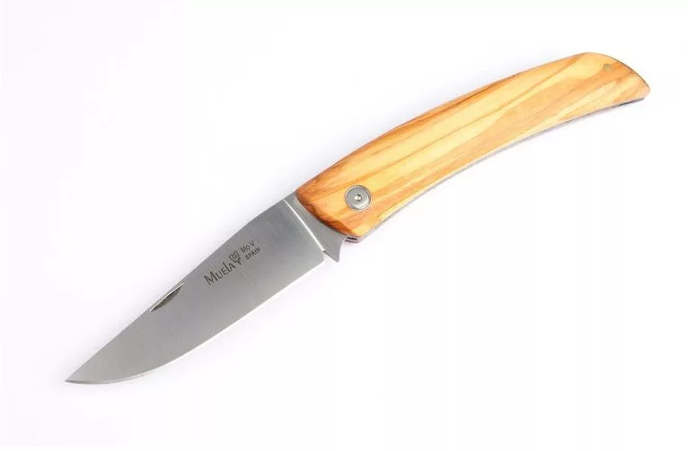 Navaja NP-8 – Olajfa markolat